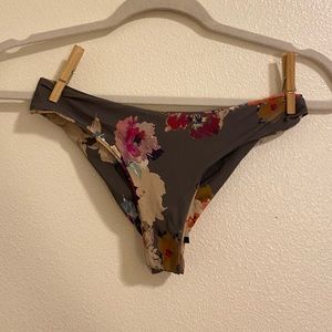 Cheeky Bikinj Bottom
